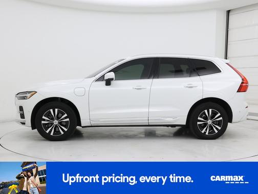 2022 Volvo XC60 Recharge Plug-In Hybrid T8 Inscription Expression