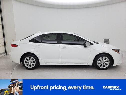 White 2021 Toyota Corolla LE