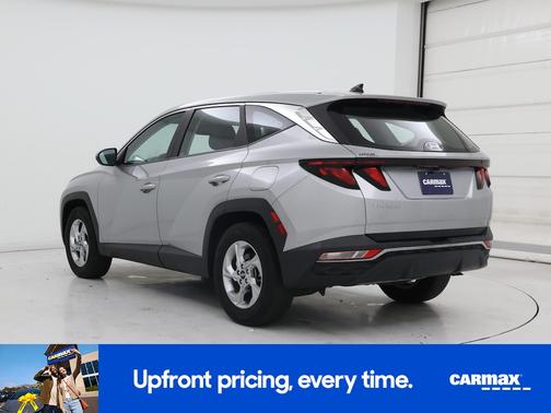Silver 2022 Hyundai TUCSON SE