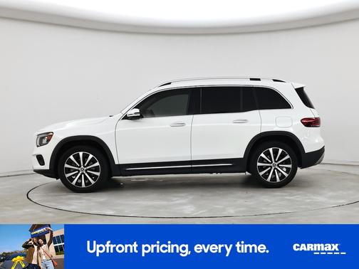 White 2023 Mercedes-Benz GLB 250