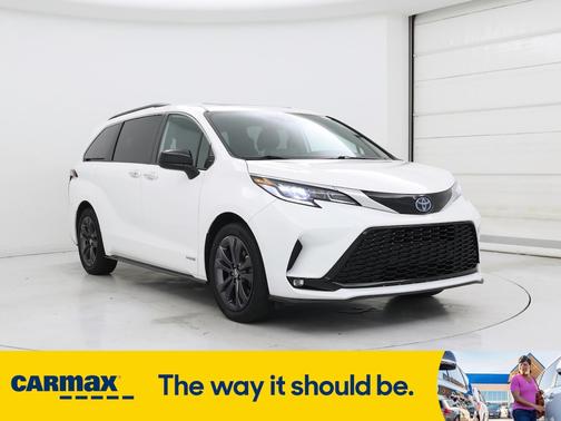 2021 Toyota Sienna XSE