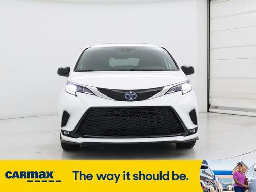2021 Toyota Sienna XSE