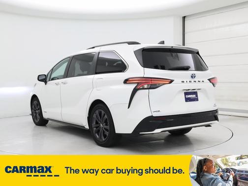 2021 Toyota Sienna XSE