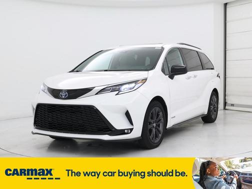 2021 Toyota Sienna XSE