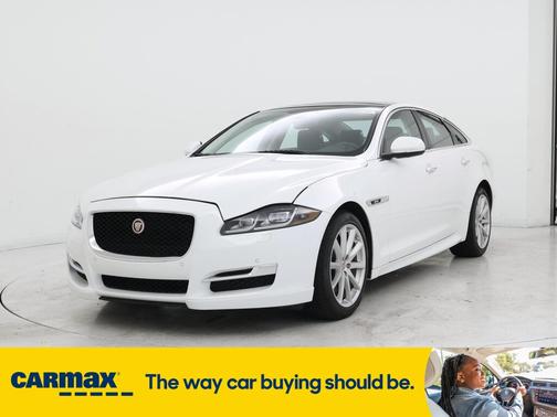 2017 Jaguar XJ R-Sport