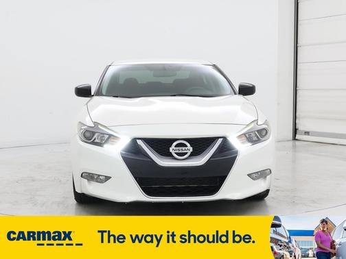 2016 Nissan Maxima S