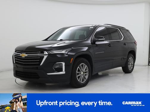 Black 2023 Chevrolet Traverse LT Cloth