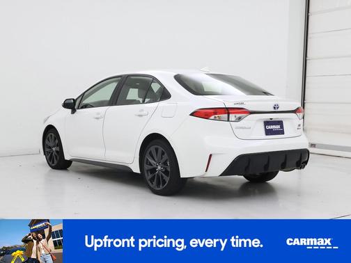 White 2025 Toyota Corolla Hybrid LE
