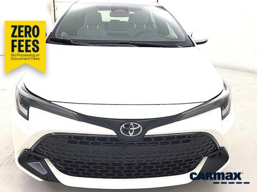 White 2025 Toyota Corolla Hatchback SE