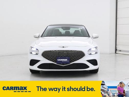 2022 Genesis G70 2.0T