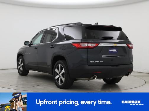 Gray 2021 Chevrolet Traverse LT Leather