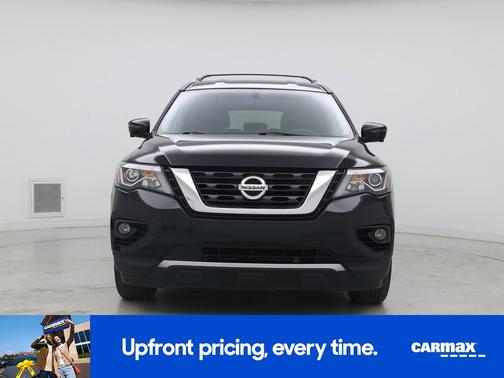 Black 2020 Nissan Pathfinder SL