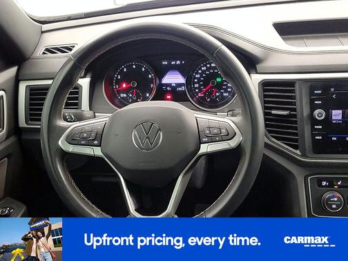 Gray 2021 Volkswagen Atlas Cross Sport SE w/Tech