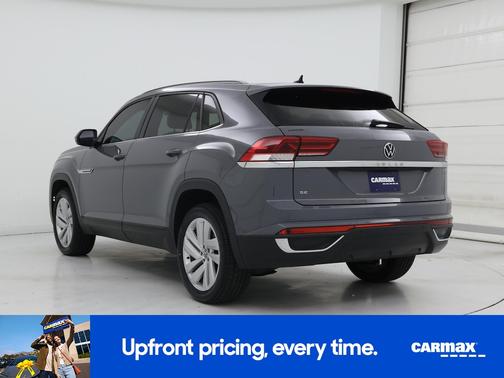 Gray 2021 Volkswagen Atlas Cross Sport SE w/Tech