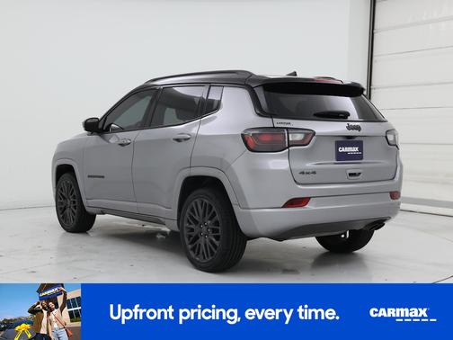 Silver 2022 Jeep Compass Trailhawk