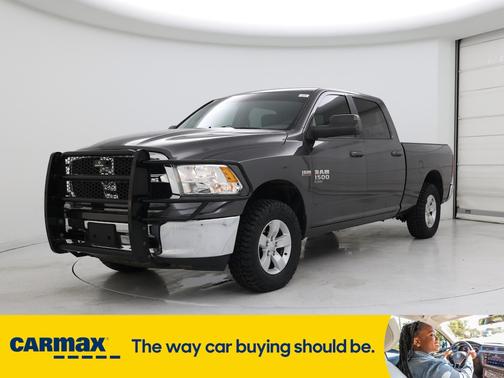 2020 RAM 1500 Classic SLT