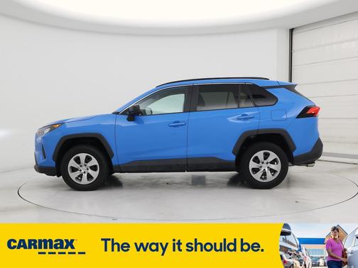 2020 Toyota RAV4 LE