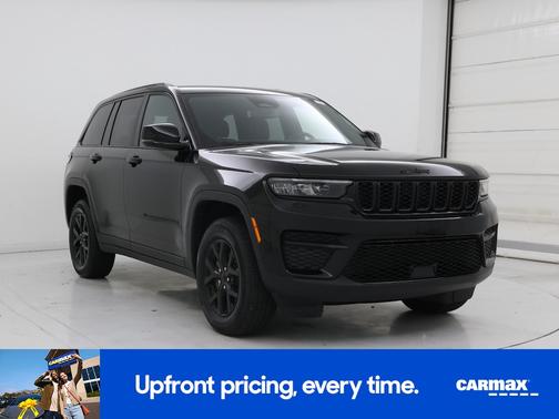 Black 2024 Jeep Grand Cherokee Altitude
