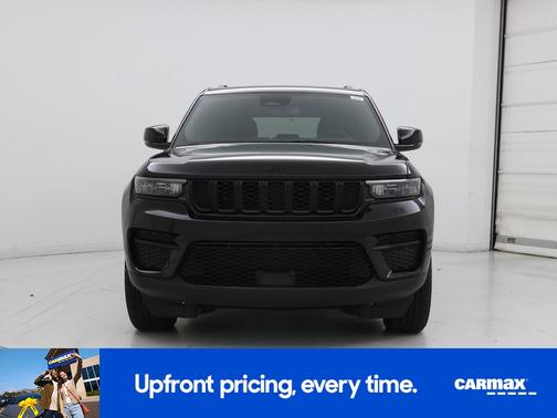 Black 2024 Jeep Grand Cherokee Altitude