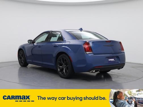 2021 Chrysler 300 Touring