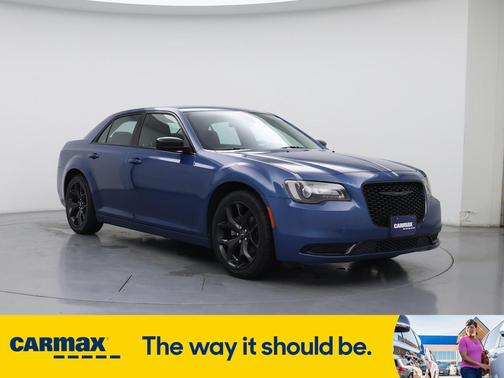 2021 Chrysler 300 Touring