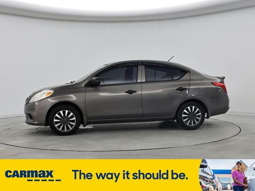 2014 Nissan Versa S Plus