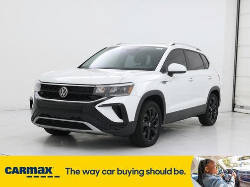 2022 Volkswagen Taos SE