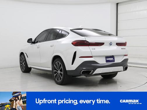 2020 BMW X6 M50i