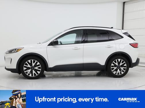 White 2020 Ford Escape SE Sport