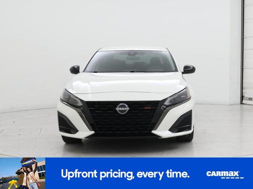 2023 Nissan Altima SR