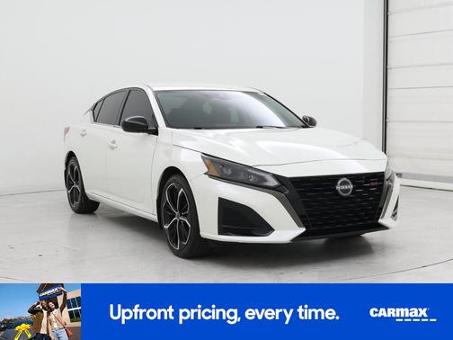 2023 Nissan Altima SR