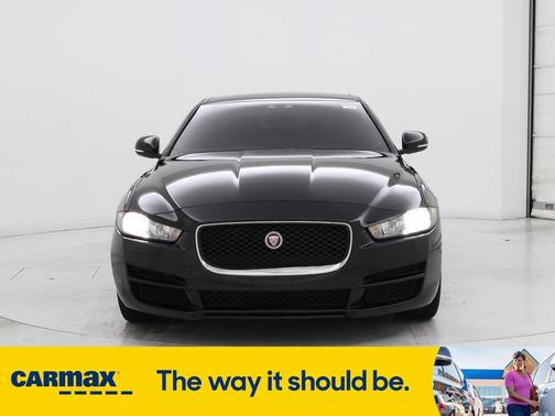 2019 Jaguar XE 25t Premium