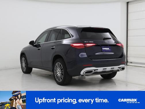 2023 Mercedes-Benz GLC 300 