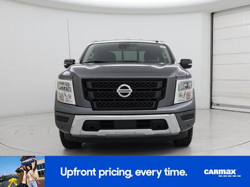 2020 Nissan Titan SV