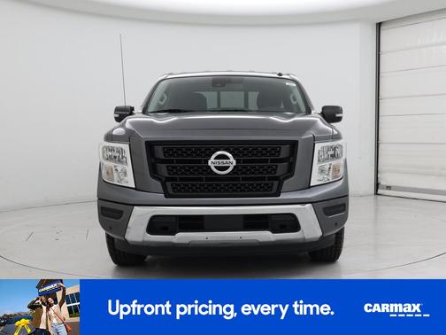 2020 Nissan Titan SV