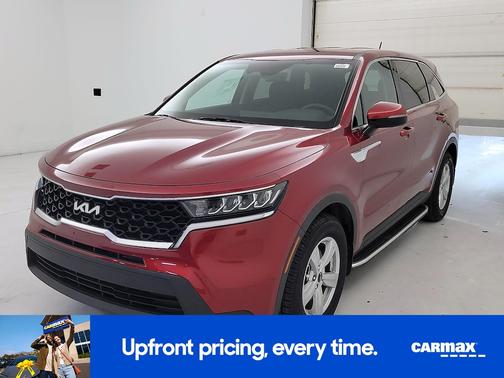 Red 2023 Kia Sorento LX