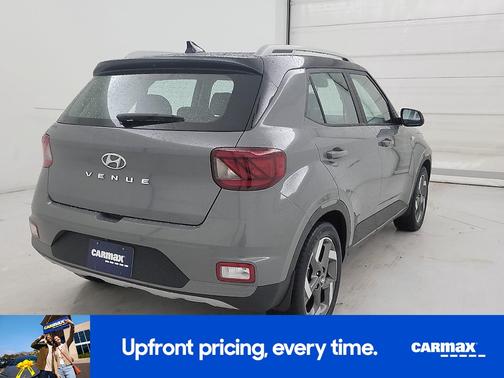 2022 Hyundai VENUE Limited