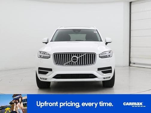 2024 Volvo XC90 B6 Plus Bright Theme