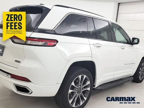 White 2023 Jeep Grand Cherokee Overland