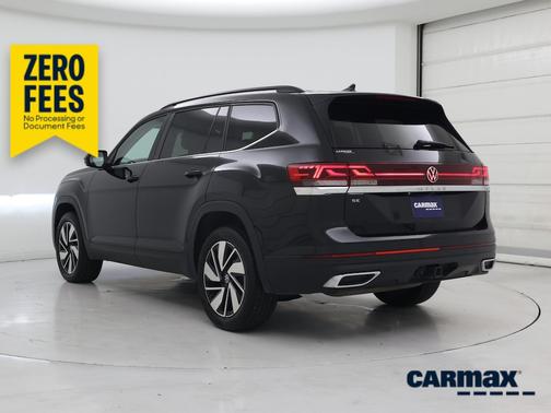 Black 2025 Volkswagen Atlas SE