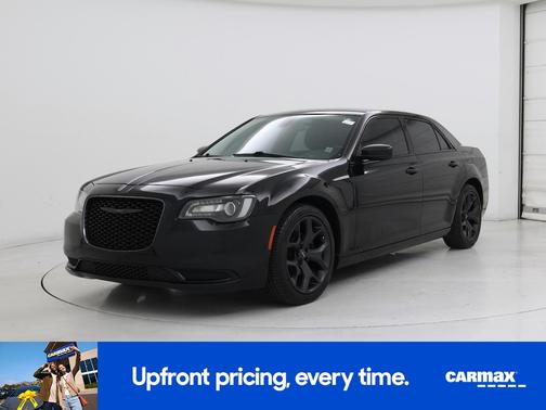 2020 Chrysler 300 Touring