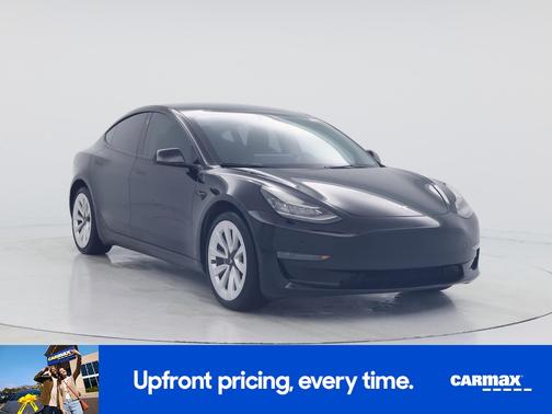 Black 2022 Tesla Model 3
