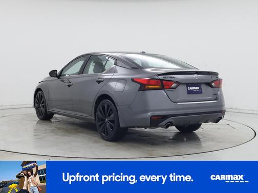 2022 Nissan Altima SR