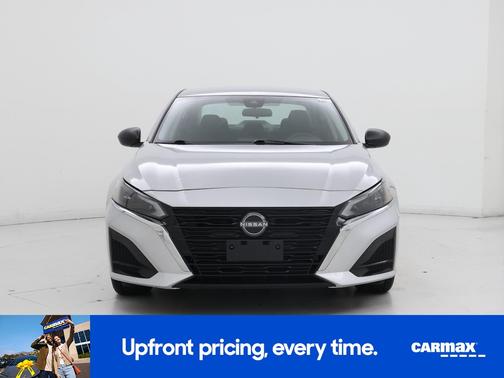 Silver 2024 Nissan Altima SV
