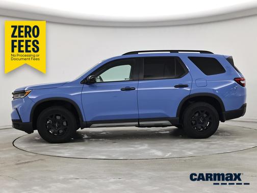 Blue 2024 Honda Pilot Trailsport