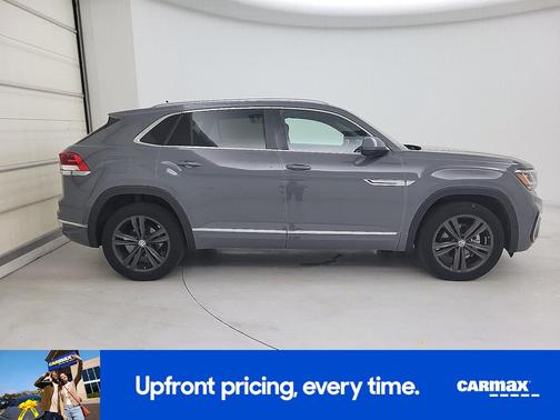 2022 Volkswagen Atlas Cross Sport SEL R-Line