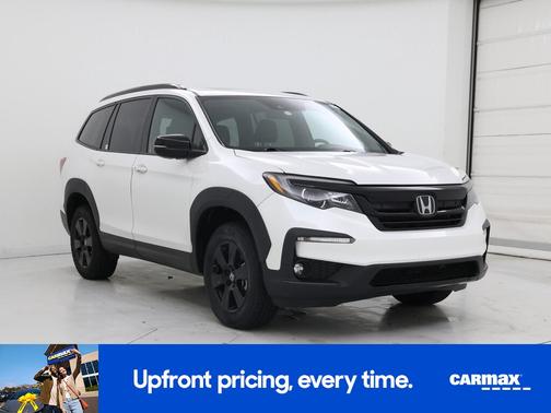 White 2022 Honda Pilot Trailsport