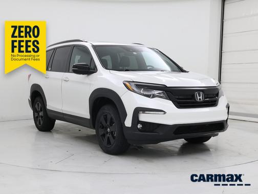 White 2022 Honda Pilot Trailsport