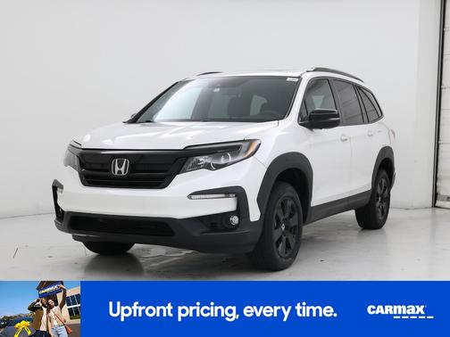 White 2022 Honda Pilot Trailsport