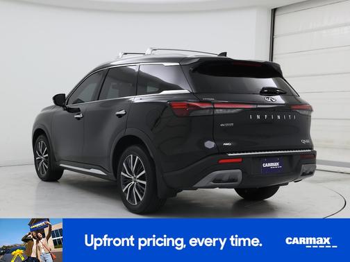 Black 2023 INFINITI QX60 Sensory